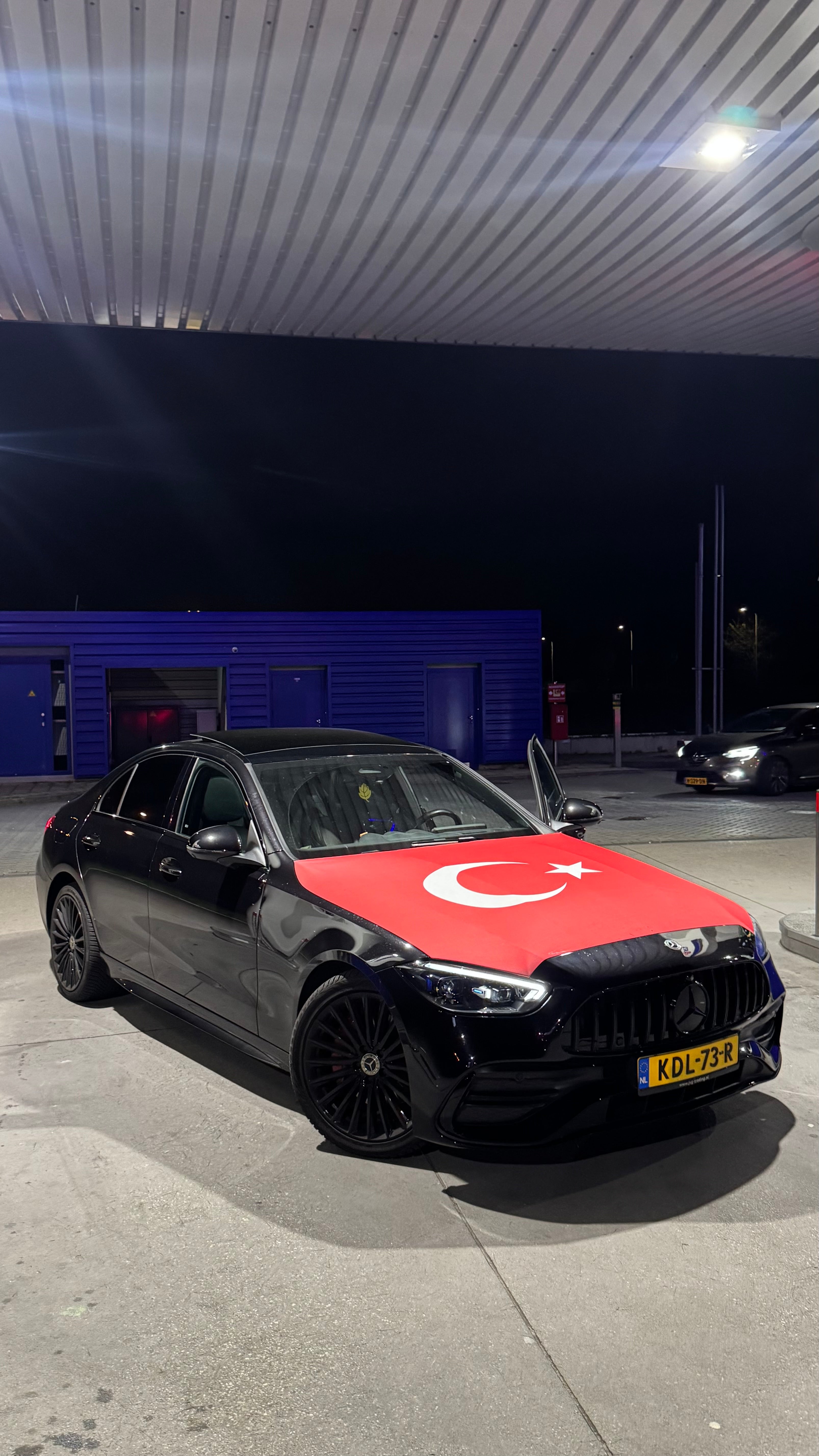 Turkse vlag motorkaphoes